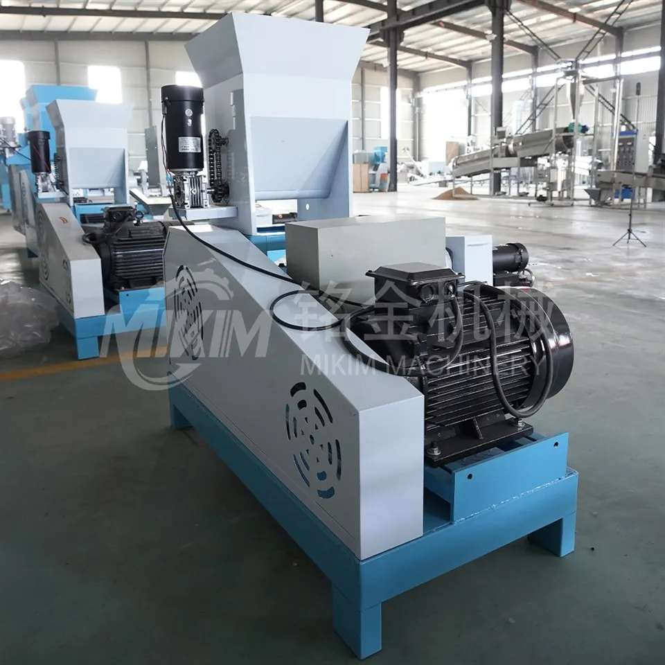 מכניס הזנה לחוות